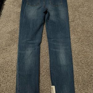 New jeans, never worn